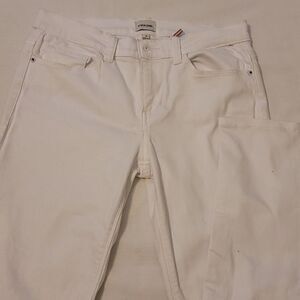 Sneak peak distressed jeans size 3